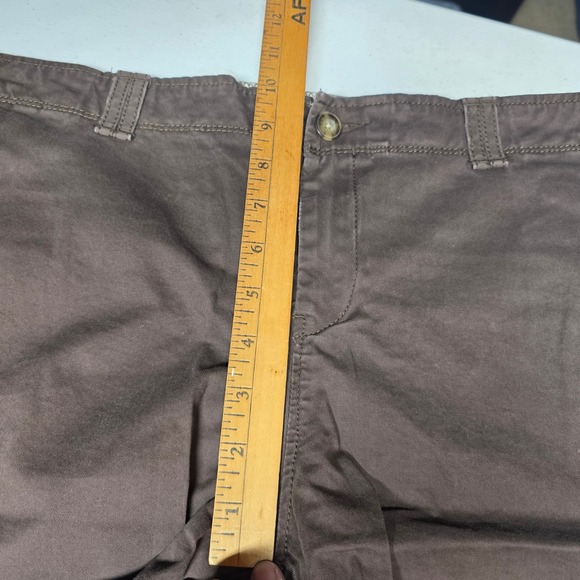 Old Navy Women's Brown Low Rise Cotton Blend Chino Shorts Size 16 - Picture 5 of 6